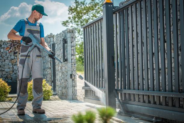 Animal Enclosure Cleaning in Tinton Falls, NJ